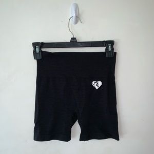 Women’s Best Black Move Seamless Shorts Medium